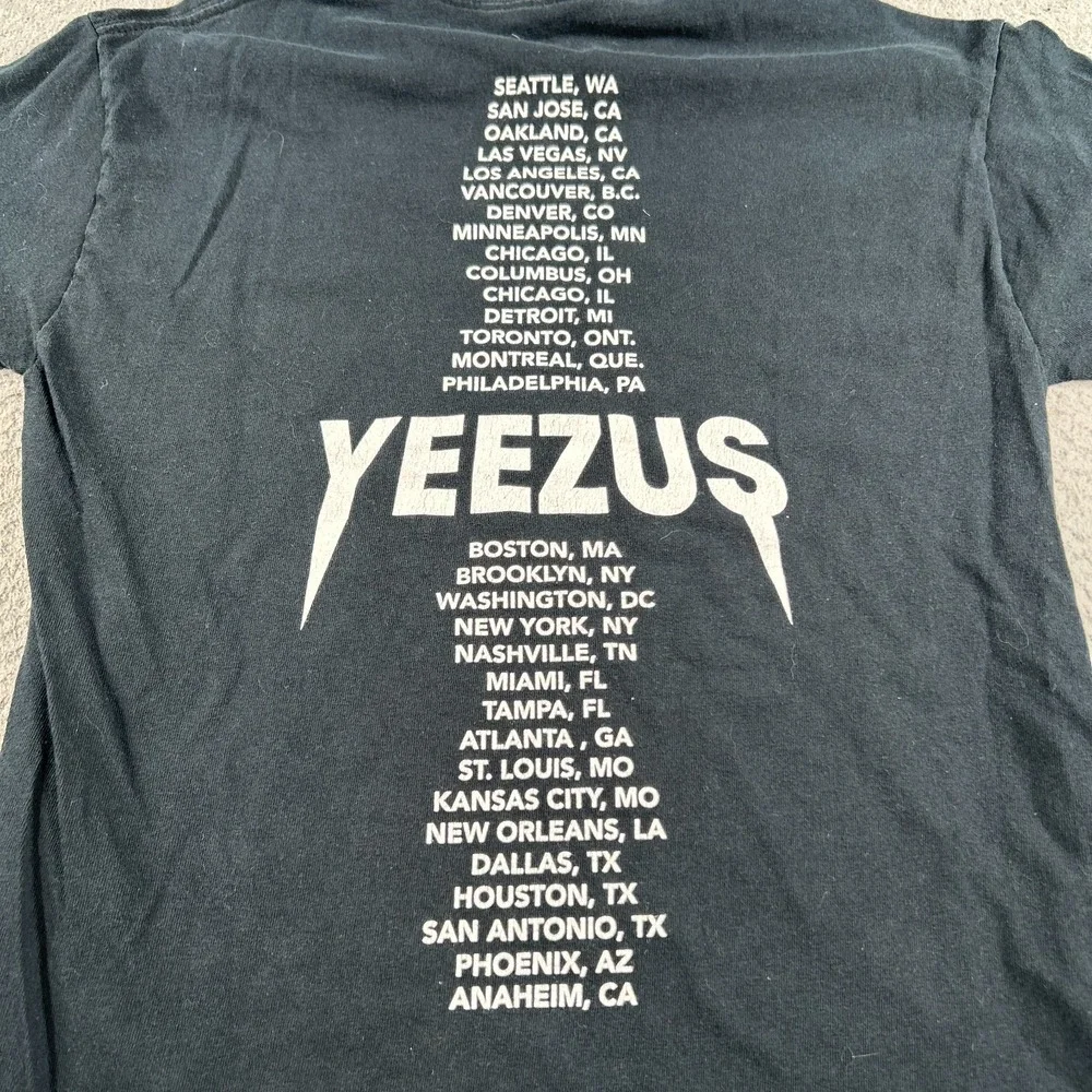 Yeezy yeezus tour
